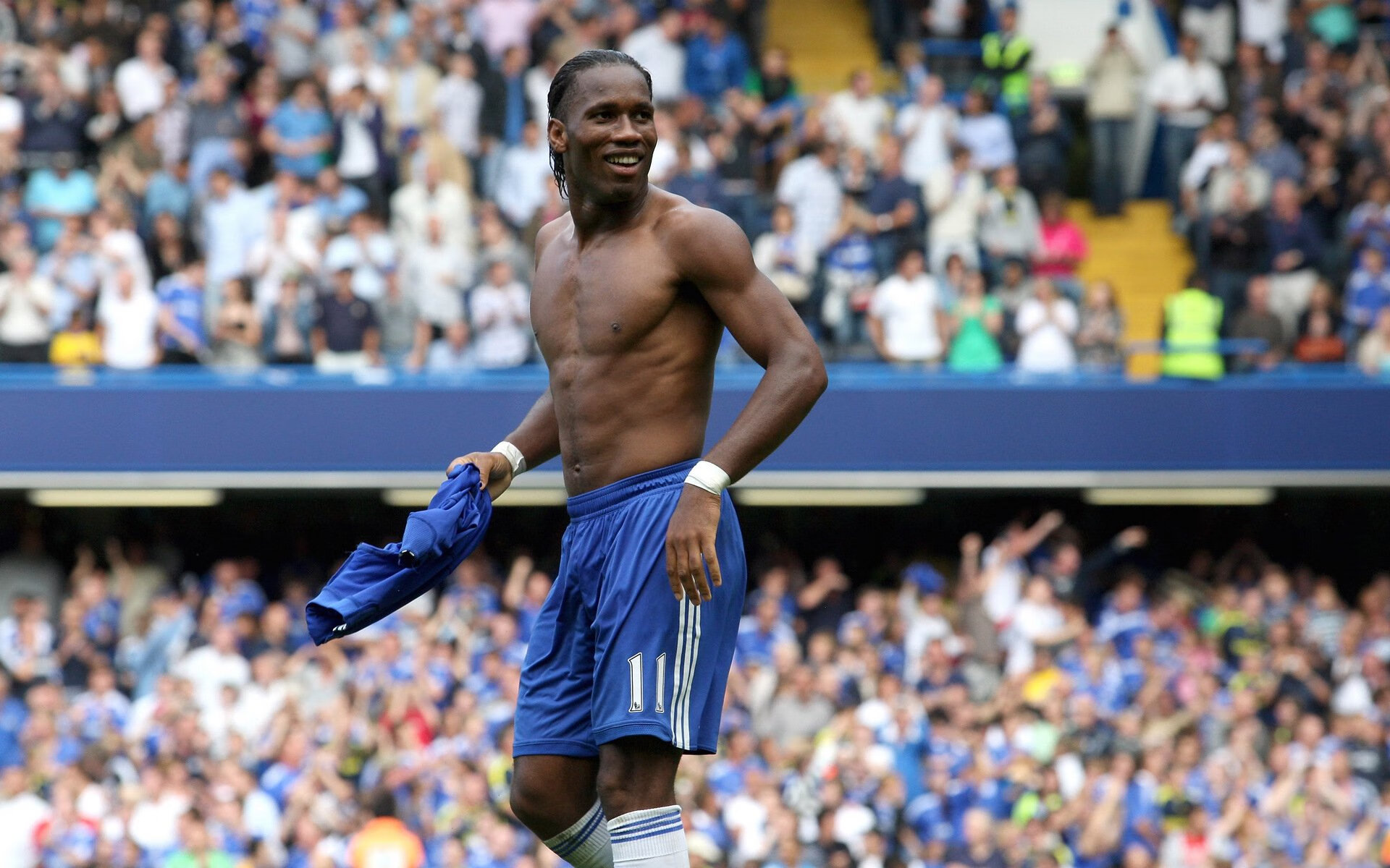 芬兰制霸墨西哥，当北欧冰霜点燃拉美热土，基耶萨关键回合不手软